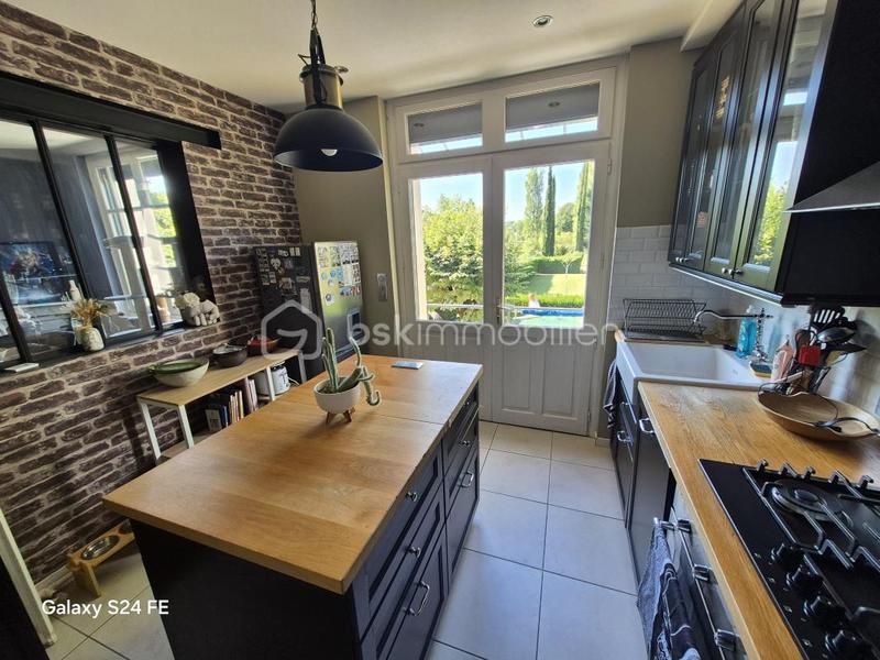 Maison - 108 m² - 5 pièces