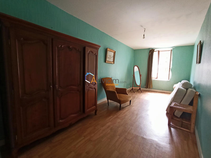 Maison ancienne - 190 m² - 6 pièces