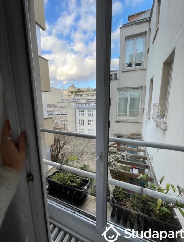 Chambre - 12 m² - 1 pièce