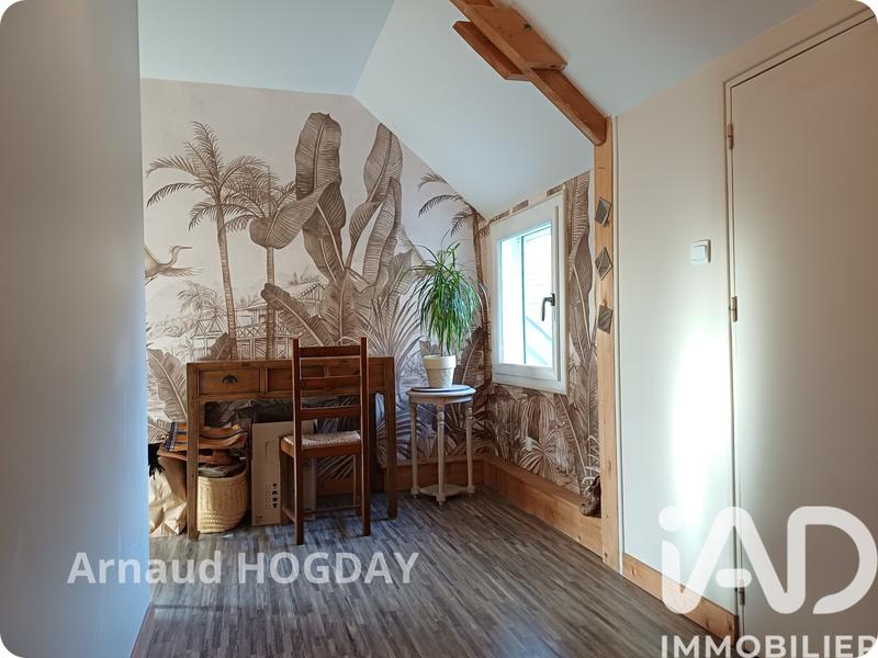 Maison - 196 m² - 7 pièces