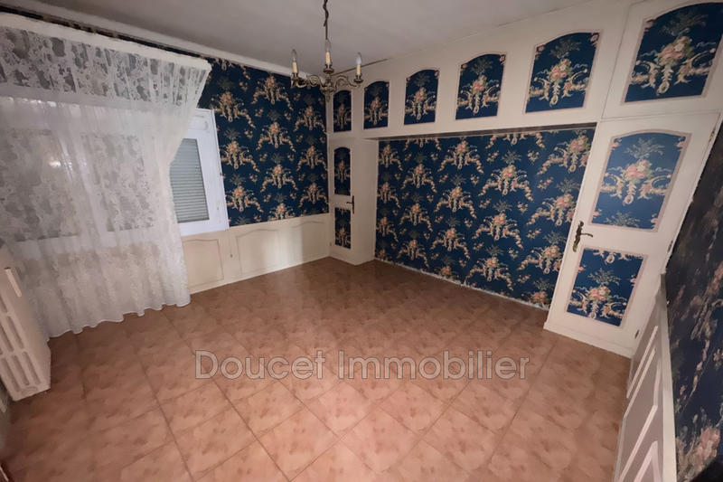 Maison - 320 m² - 14 pièces