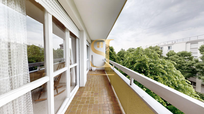 Appartement - 75 m² - 4 pièces