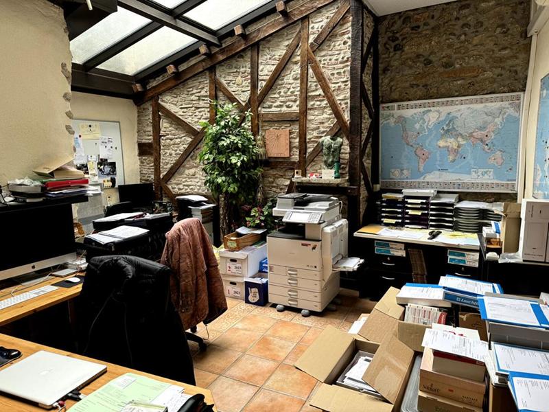 Immeuble - 380 m² - 18 pièces