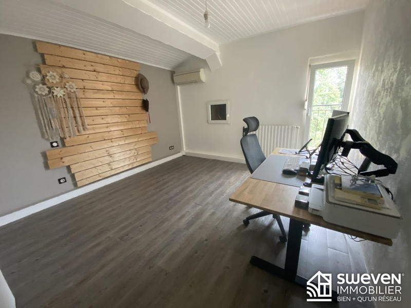 Villa - 155 m² - 6 pièces