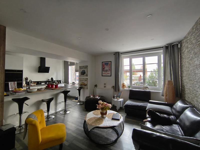 Appartement - 62 m² - 3 pièces