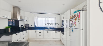 Villa - 119 m² - 5 pièces