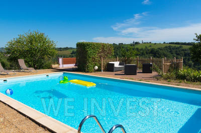 Propriété - 207 m² - 12 pièces