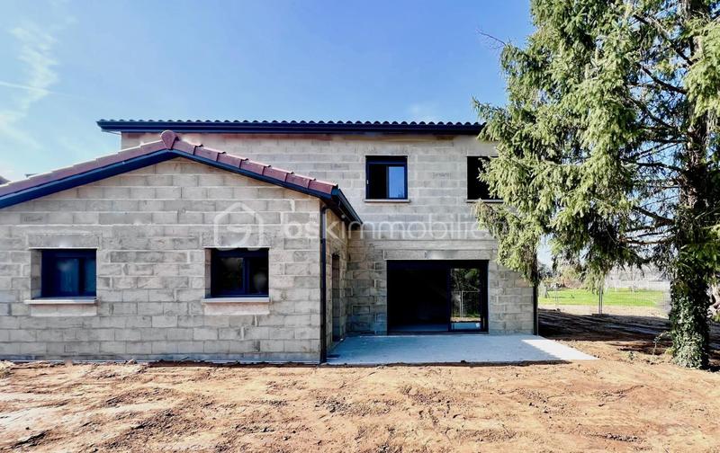 Maison - 131 m² - 5 pièces