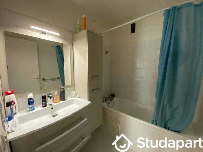 Chambre - 12 m² - 1 pièce