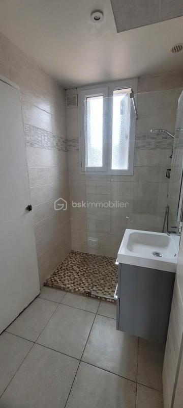 Appartement - 64 m² - 4 pièces