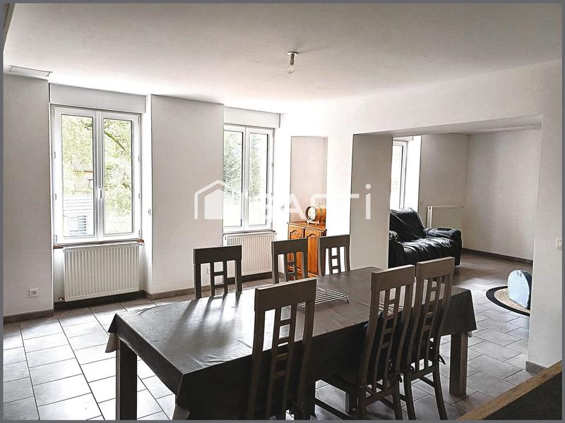 Maison - 140 m² - 5 pièces