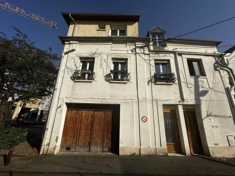 Appartement ancien - 110 m² - 4 pièces