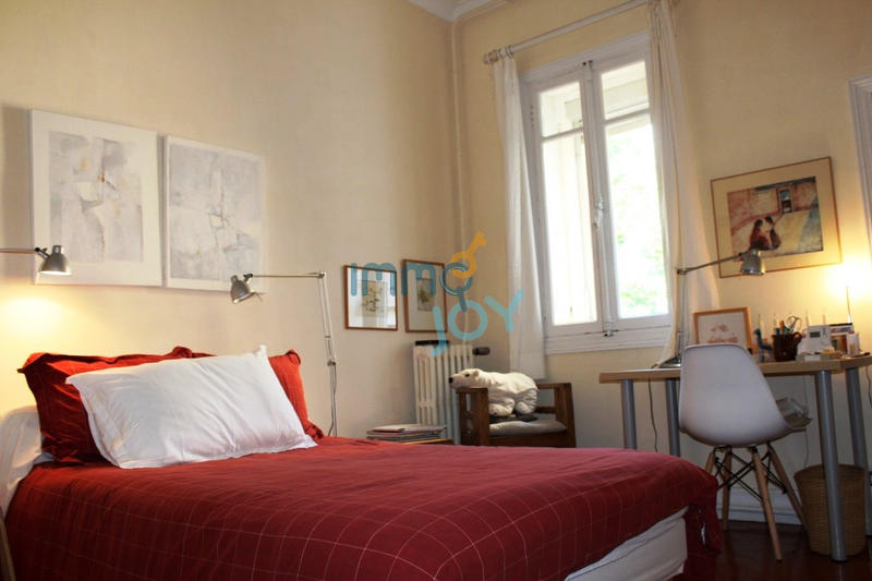 Propriété - 360 m² - 15 pièces