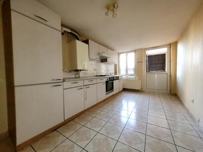 Appartement - 108 m² - 4 pièces