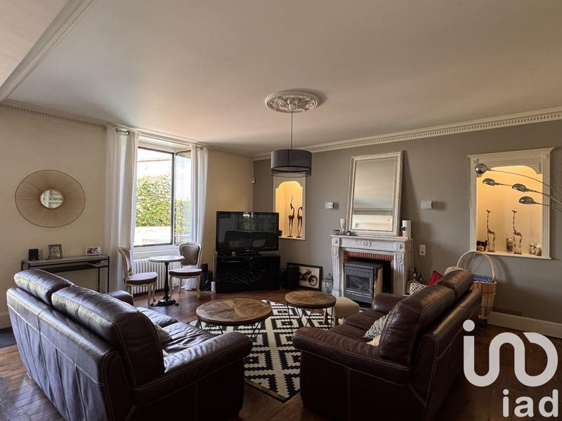 Maison de ville - 284 m² - 9 pièces