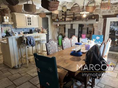 Maison - 128 m² - 4 pièces