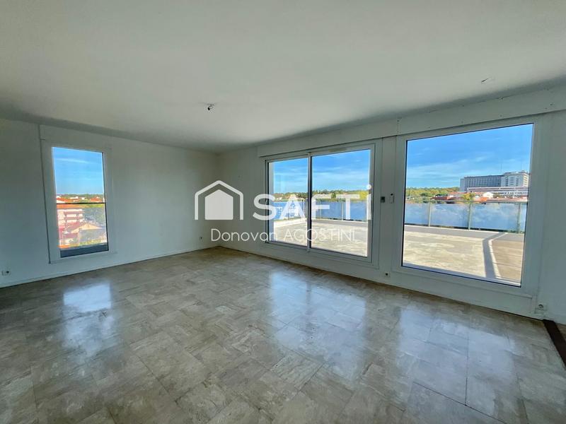 Appartement - 105 m² - 4 pièces