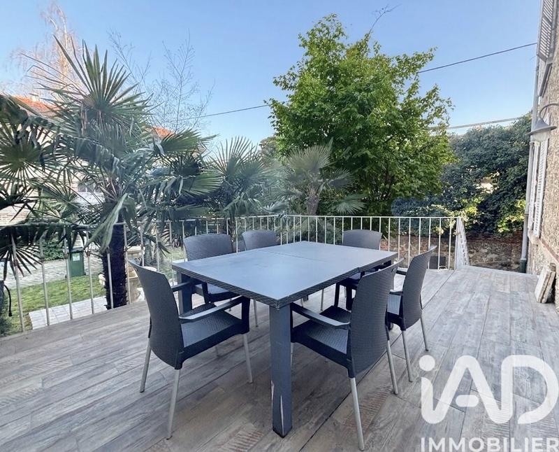 Maison de ville - 265 m² - 12 pièces