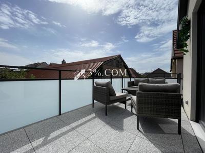 Appartement - 82 m² - 3 pièces