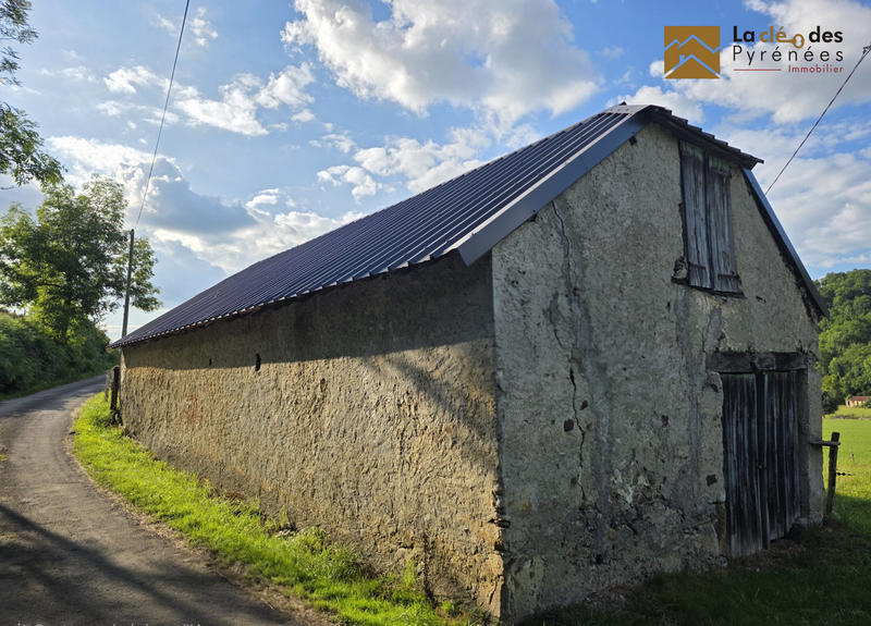 Maison ancienne - 140 m² - 1 pièce