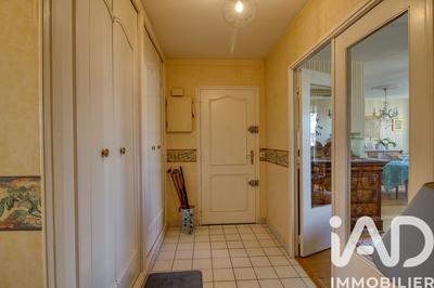 Appartement - 77 m² - 4 pièces