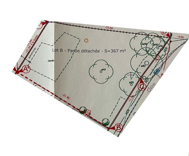 Terrain constructible - 370 m²