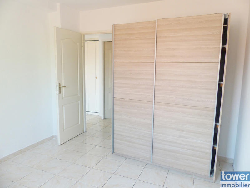 Appartement - 94 m² - 4 pièces