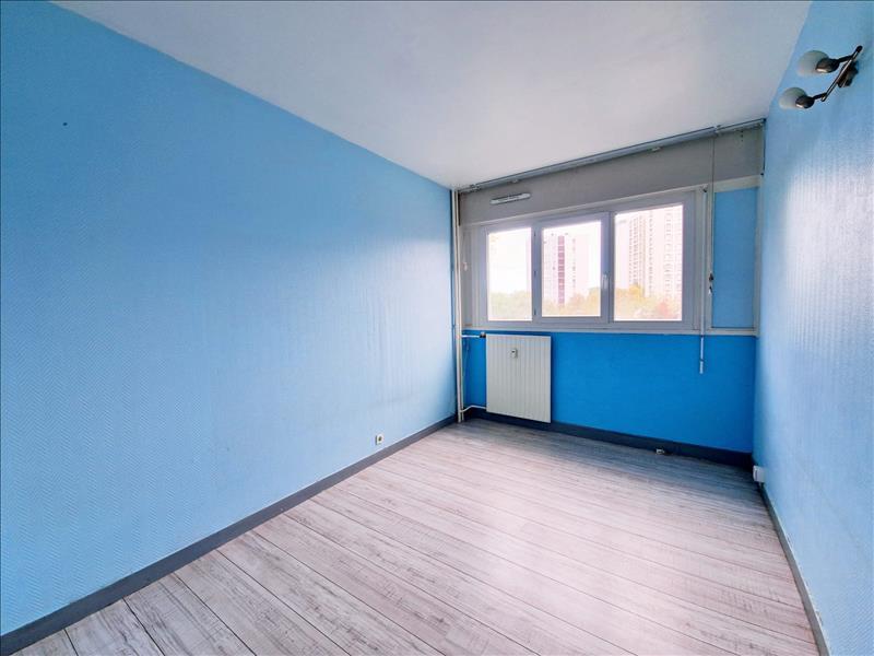 Appartement - 93 m² - 5 pièces