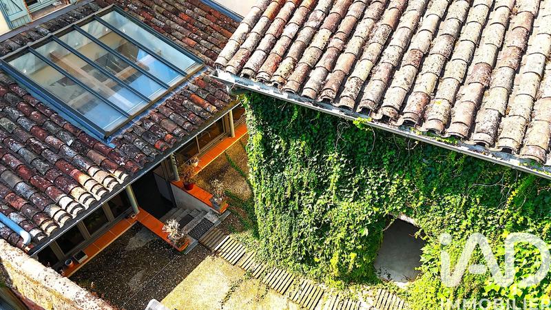 Maison de maîtres - 200 m² - 6 pièces