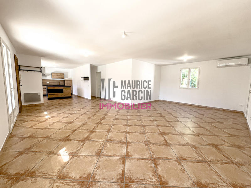 Maison traditionnelle - 101 m² - 4 pièces