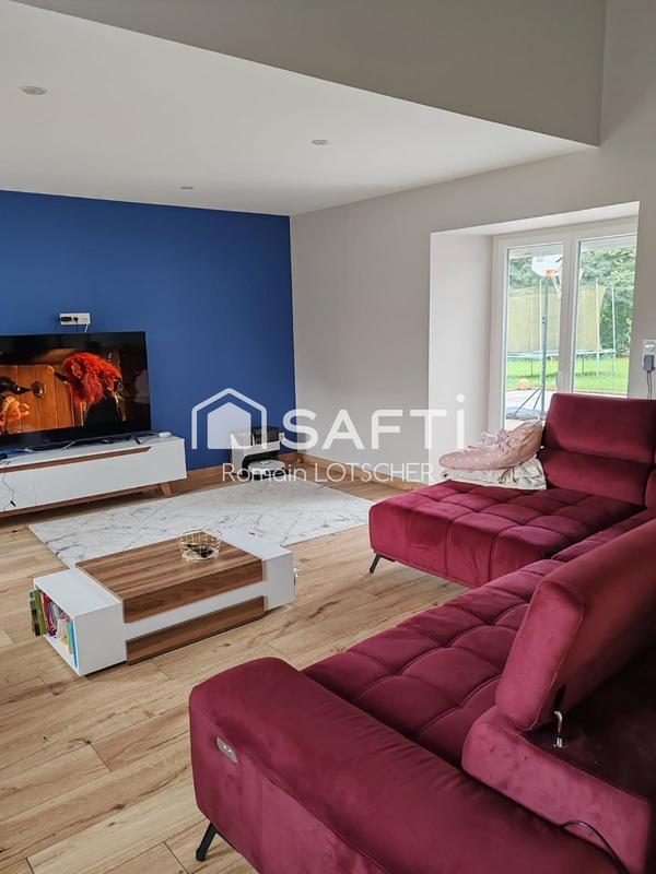 Maison - 240 m² - 6 pièces