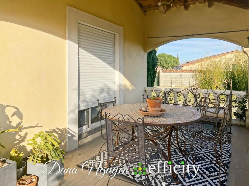 Villa - 176 m² - 8 pièces