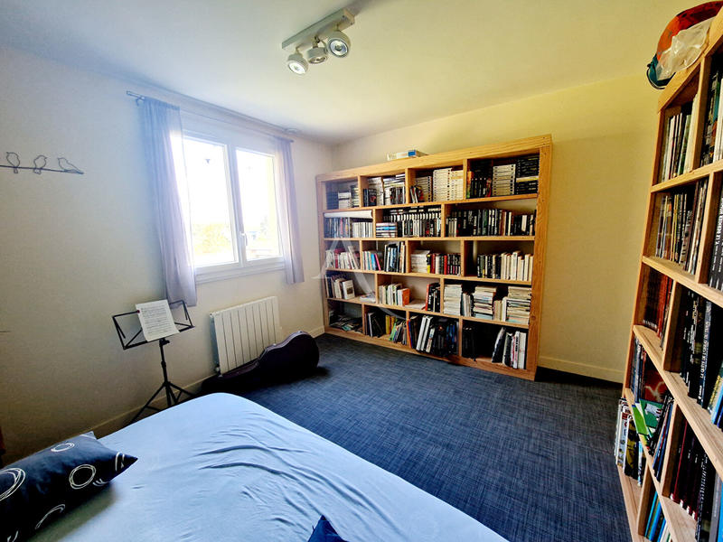 Maison - 140 m² - 8 pièces