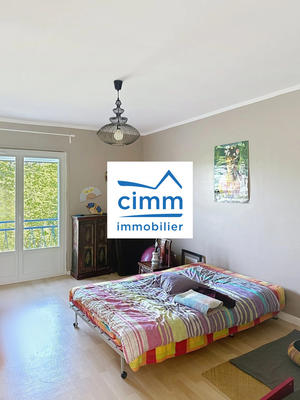 Maison - 135 m² - 6 pièces