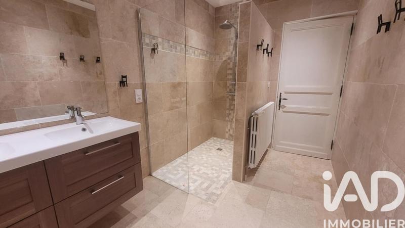 Maison de campagne - 235 m² - 11 pièces