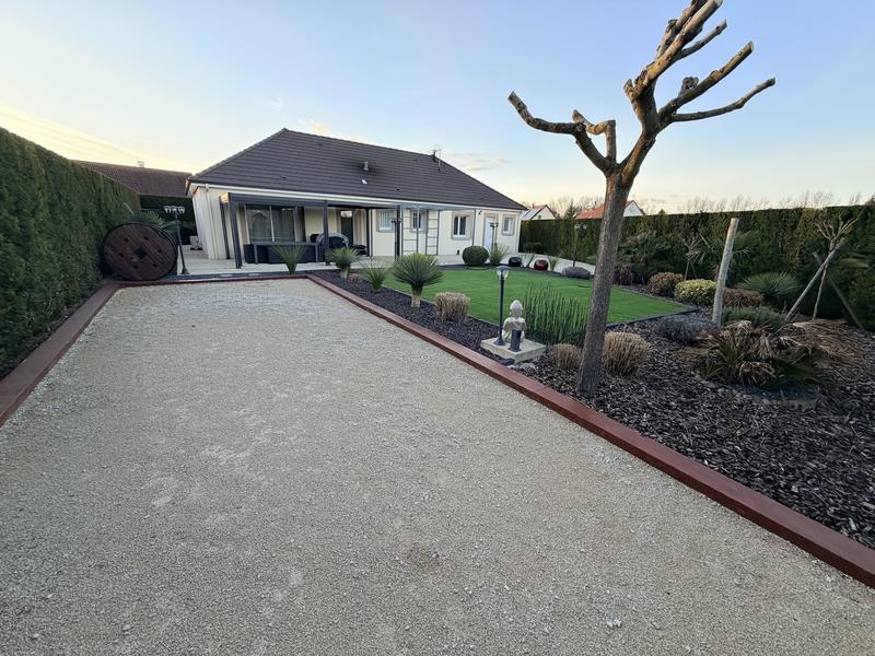 Maison - 110 m² - 5 pièces