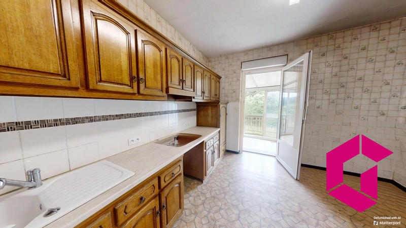 Maison traditionnelle - 114 m² - 6 pièces