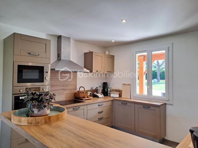 Villa - 136 m² - 6 pièces