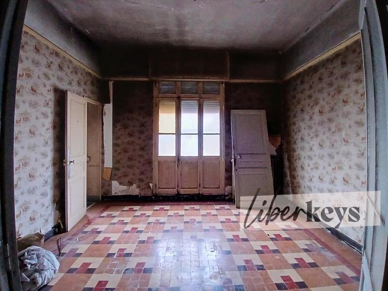 Maison - 362 m² - 7 pièces