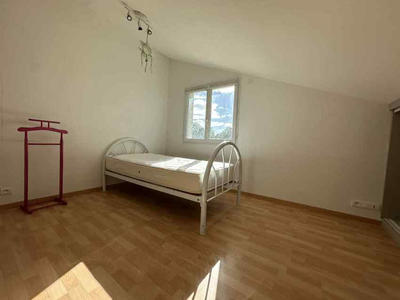 Maison - 182 m² - 6 pièces