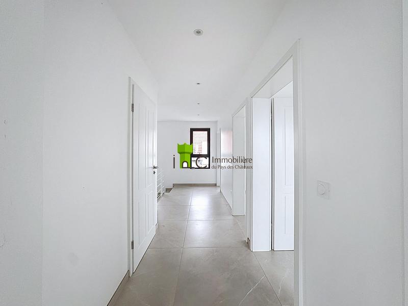 Maison - 145 m² - 6 pièces