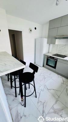 Chambre - 12 m² - 1 pièce