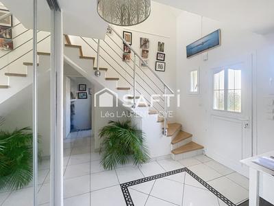 Maison - 160 m² - 6 pièces