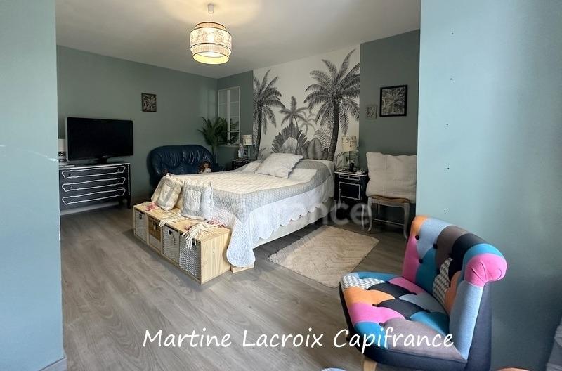 Maison de campagne - 200 m² - 8 pièces