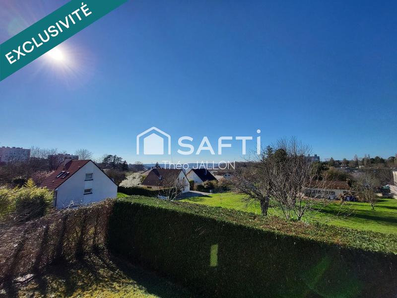 Maison - 185 m² - 8 pièces