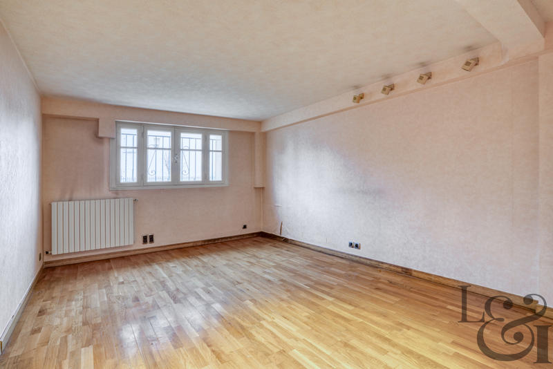 Maison - 169 m² - 7 pièces