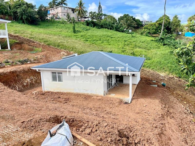 Maison - 74 m² - 4 pièces