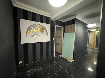 Bureau - 74 m² - 4 pièces