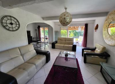 Villa - 150 m² - 6 pièces