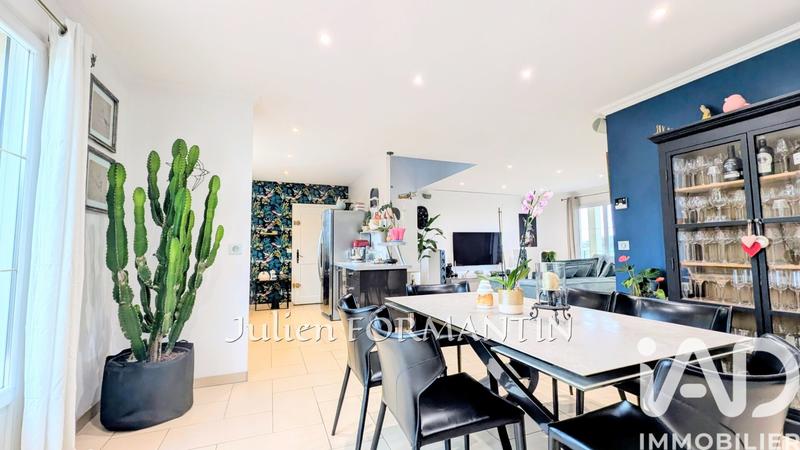 Maison de maîtres - 165 m² - 6 pièces